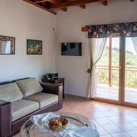 House Demetra Апартамент *