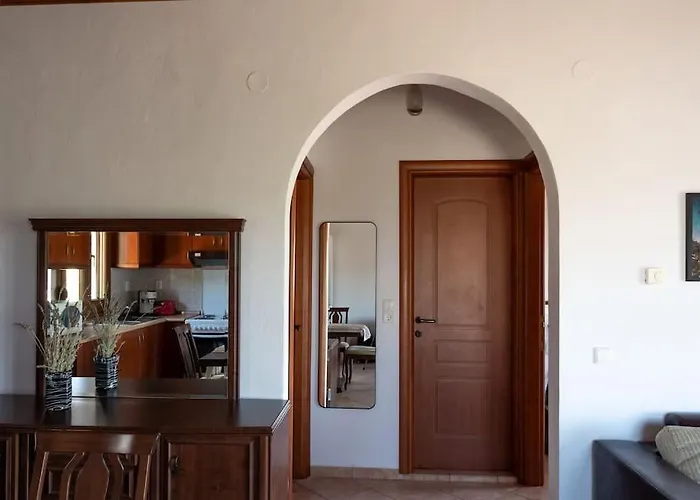 House Demetra